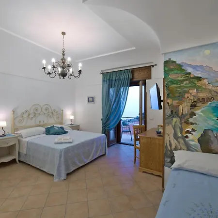 Il Casale Del Generale B&B 아제롤라