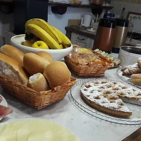 Il Casale Del Generale Bed & Breakfast