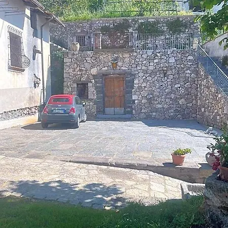 Il Casale Del Generale Alojamento de Acomodação e Pequeno-almoço 3*